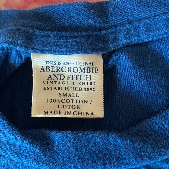 Abercrombie & Fitch Chaotic more like Psycho shirt - Picture 3 of 3